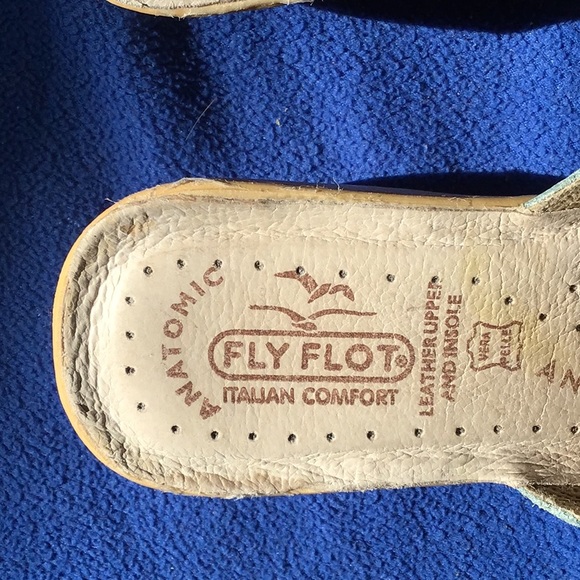 Colorful Italian shoe. Size 8 - Picture 4 of 5